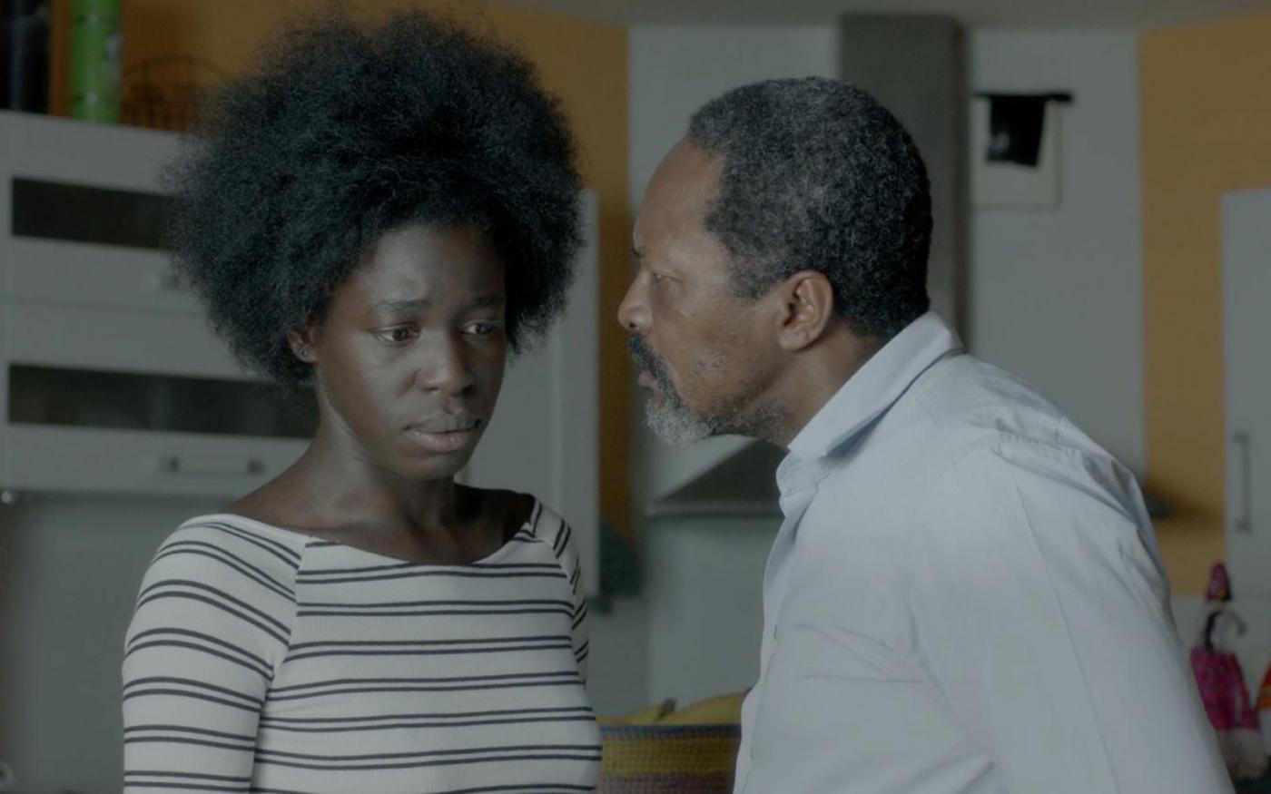 LE BLEU BLANC ROUGE DE MES CHEVEUX, 2016 - Un film de Josza ANJEMBE