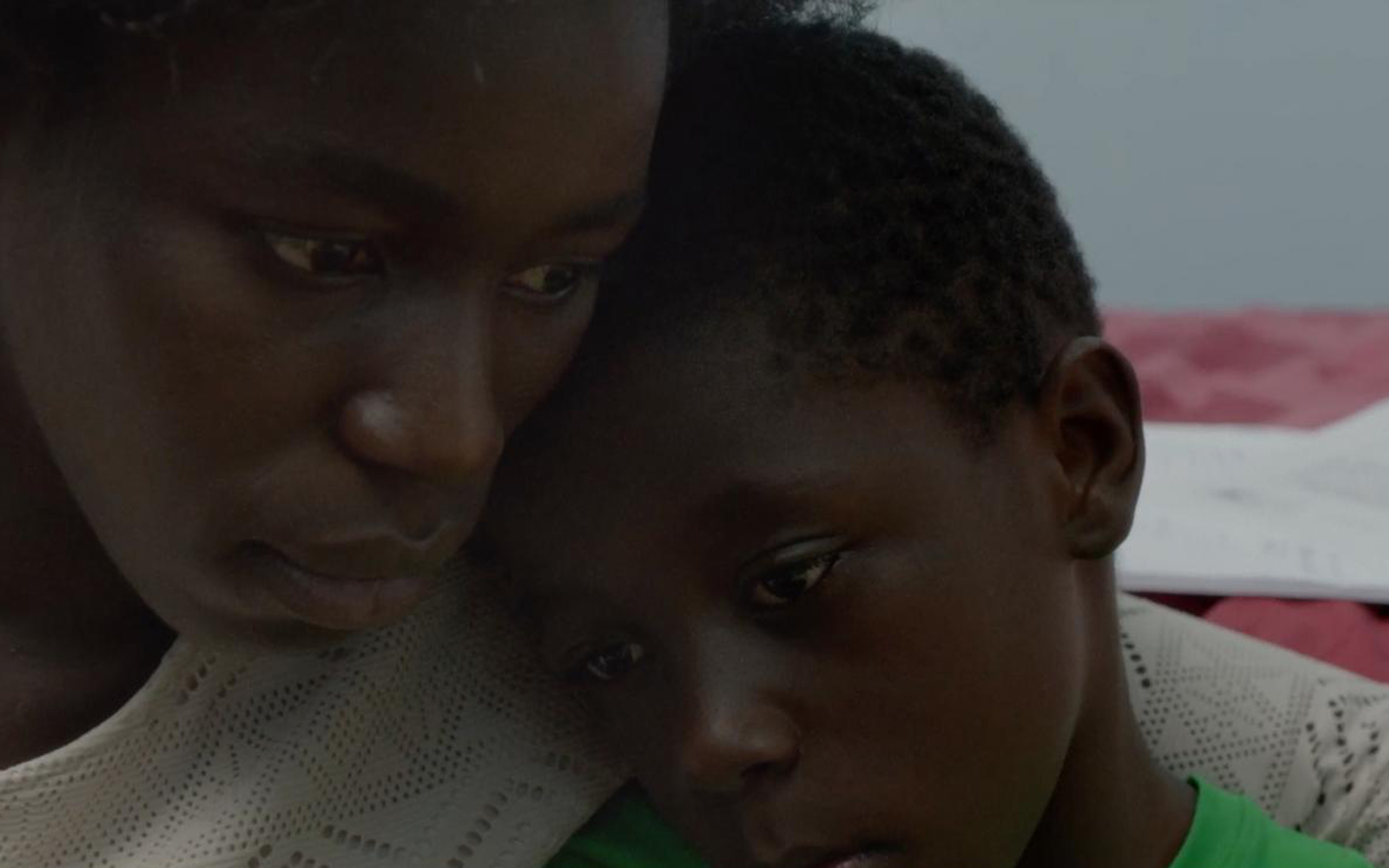 LE BLEU BLANC ROUGE DE MES CHEVEUX, 2016 - Un film de Josza ANJEMBE